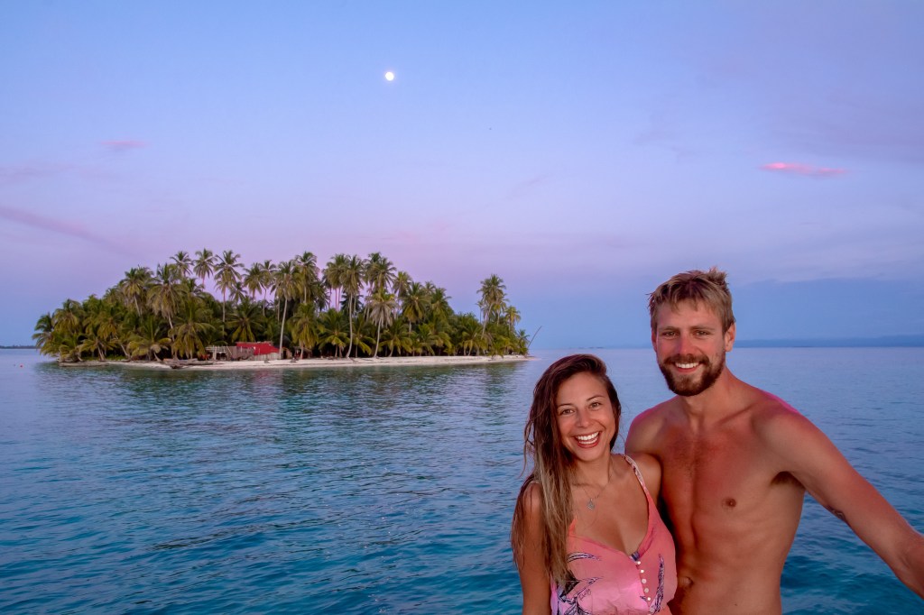 Yacht trip around the San Blas Islands in Panama - A breathtaking adventure to remember.