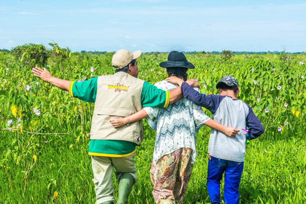 Escobar Tours - Your gateway to exploring the enchanting Pampas Jungle.