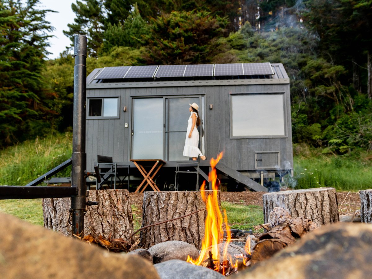 Raglan – Unyoked&nbsp;Cabins